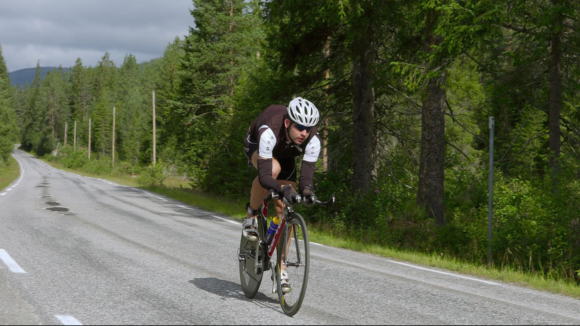 全国青少年趣味障碍跑激发户外运动热情，户外游戏障碍跑